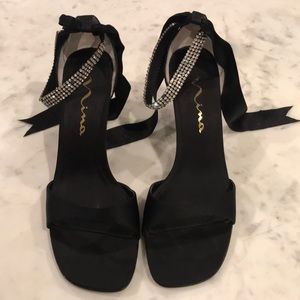 Black Evening Pumps
